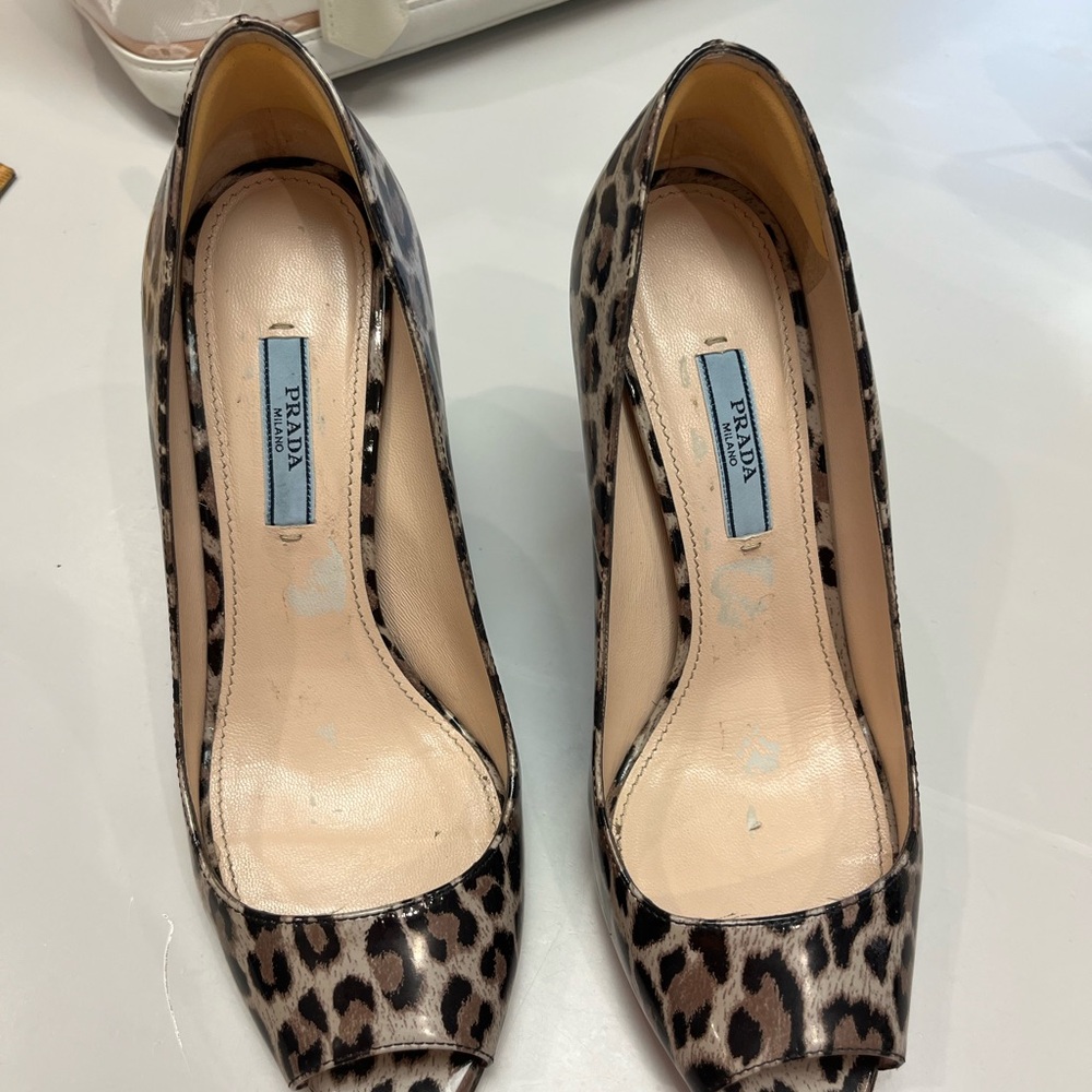 Prada Brown and Black Heels Classic Design